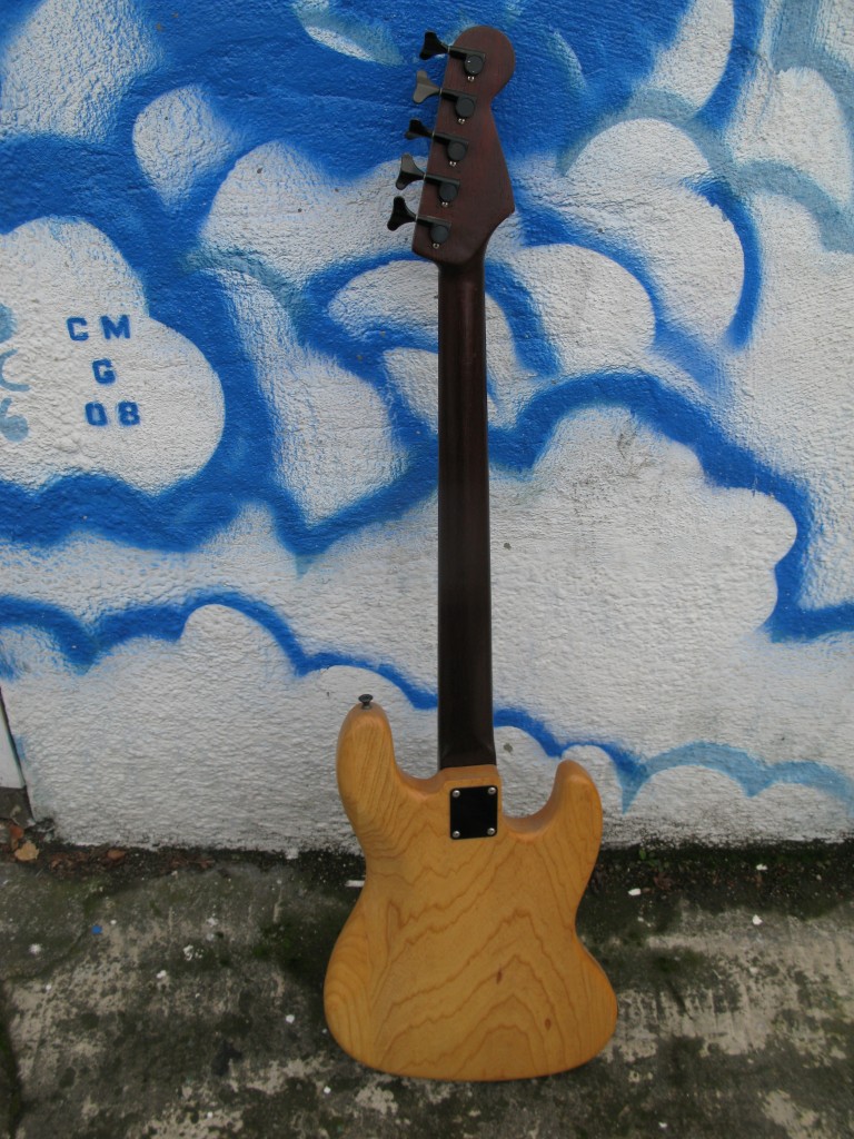 2013-1-24 5380 -- Warmoth Left-Handed Bass