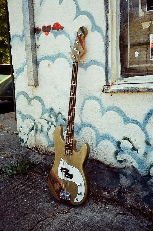 Beale's nazerite bass