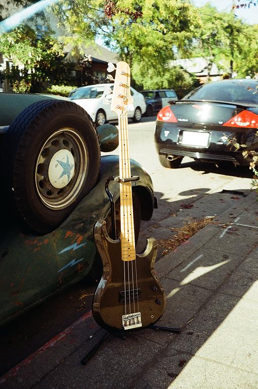 Ibanez bass $400