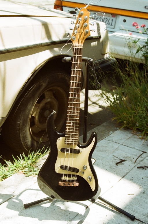 Mandocello w' 20" Scale $325