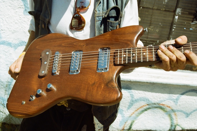 Walnut Baritone by Sarah (EZ's vote: Best Baritone Of The Year)