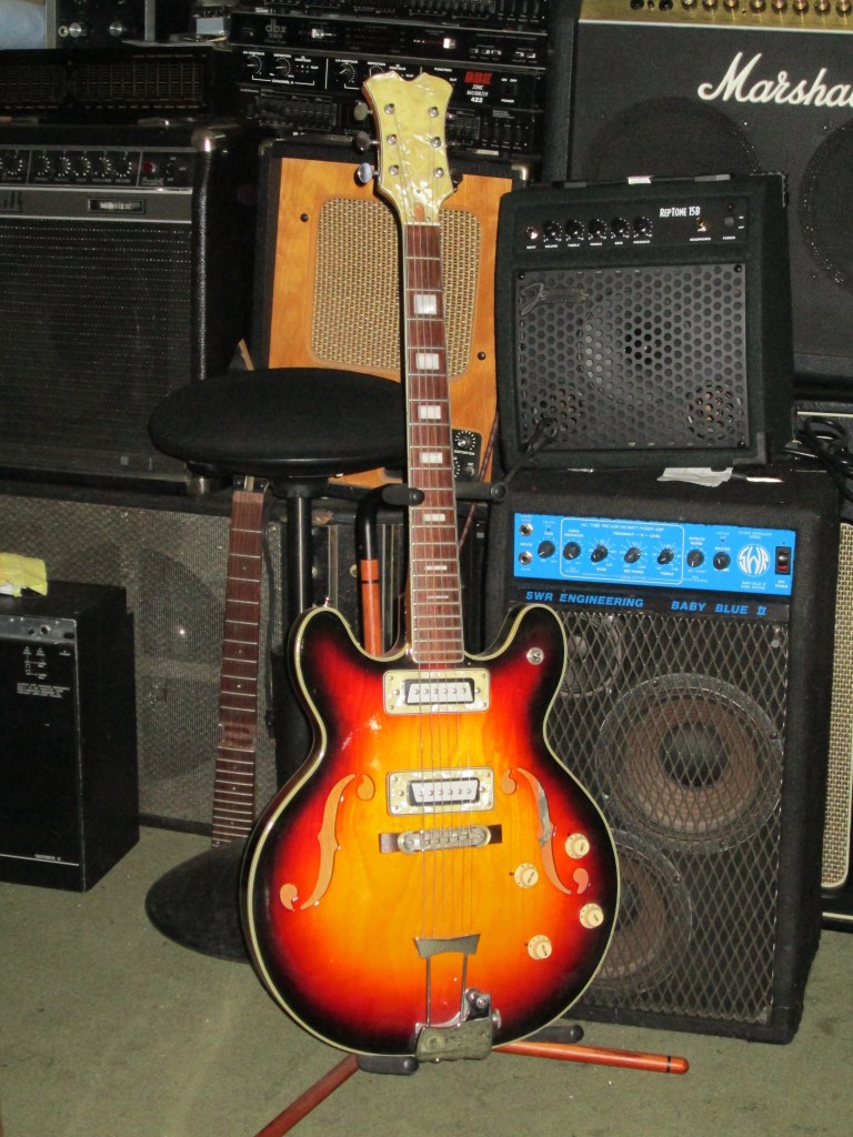 '60's MIJ Aria ES-330 $300