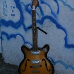 60's Crestwood ES-330 $250