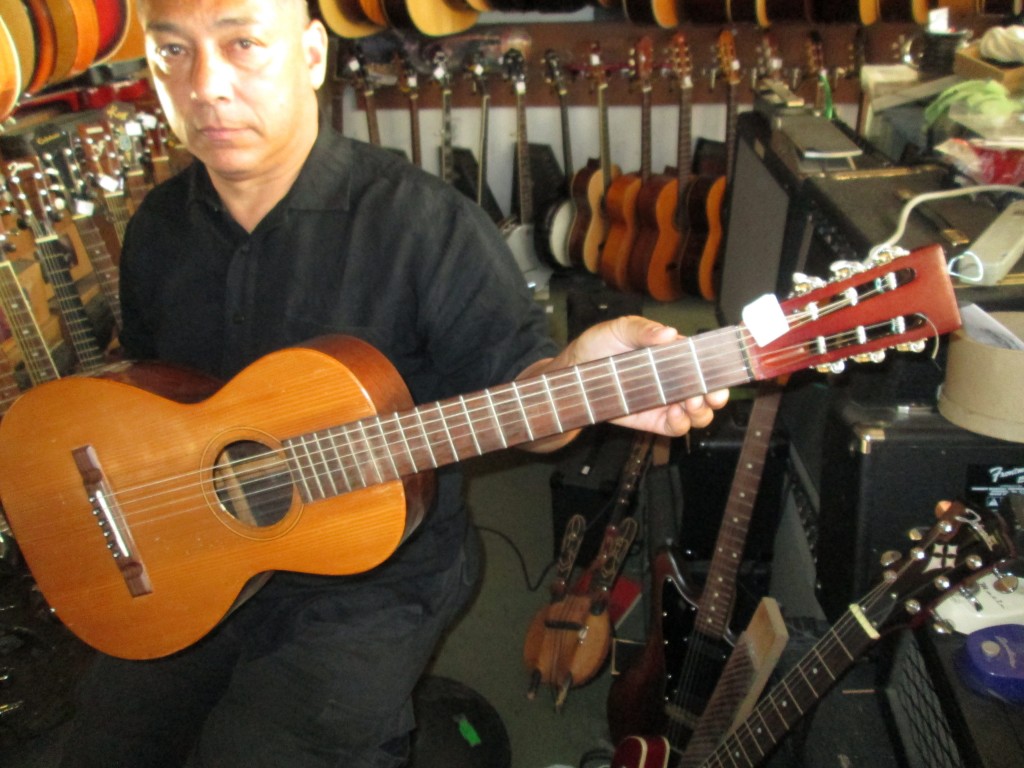 washburn circa1890 brazillian rosewood size 1 reset neck good playability $1000