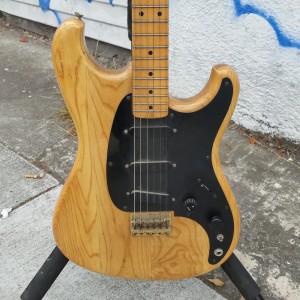 1980's Ibanez Blazer MIJ "non trem strat" $350