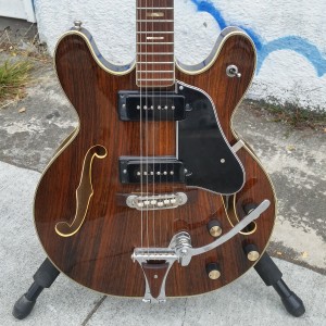 1970 Univox rosewood double cut hollow like "Gibson rosewood crest" P-90 type PV