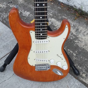 Subway custom strat USA Fender corona body with warmoth ebony/maple neck VHT vintage pickups $700