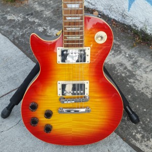 Lefty Les Paul cherry sunburst flame maple top 