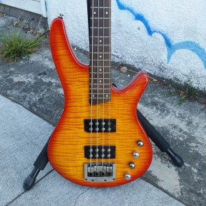 Ibanez active Humbucking bass flame cup $350