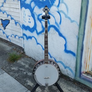 Recording King fancy banjo $400