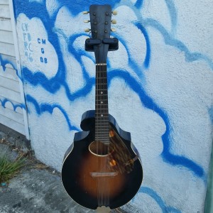 1930's Regal mandolin $600